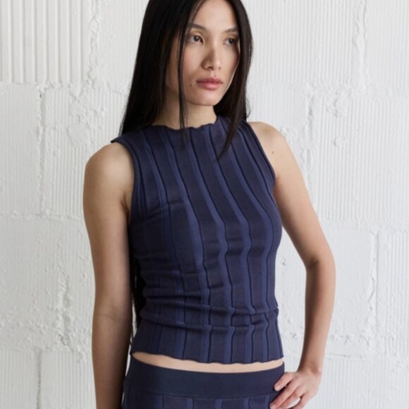 Mod Ref Tops - The Margot Top